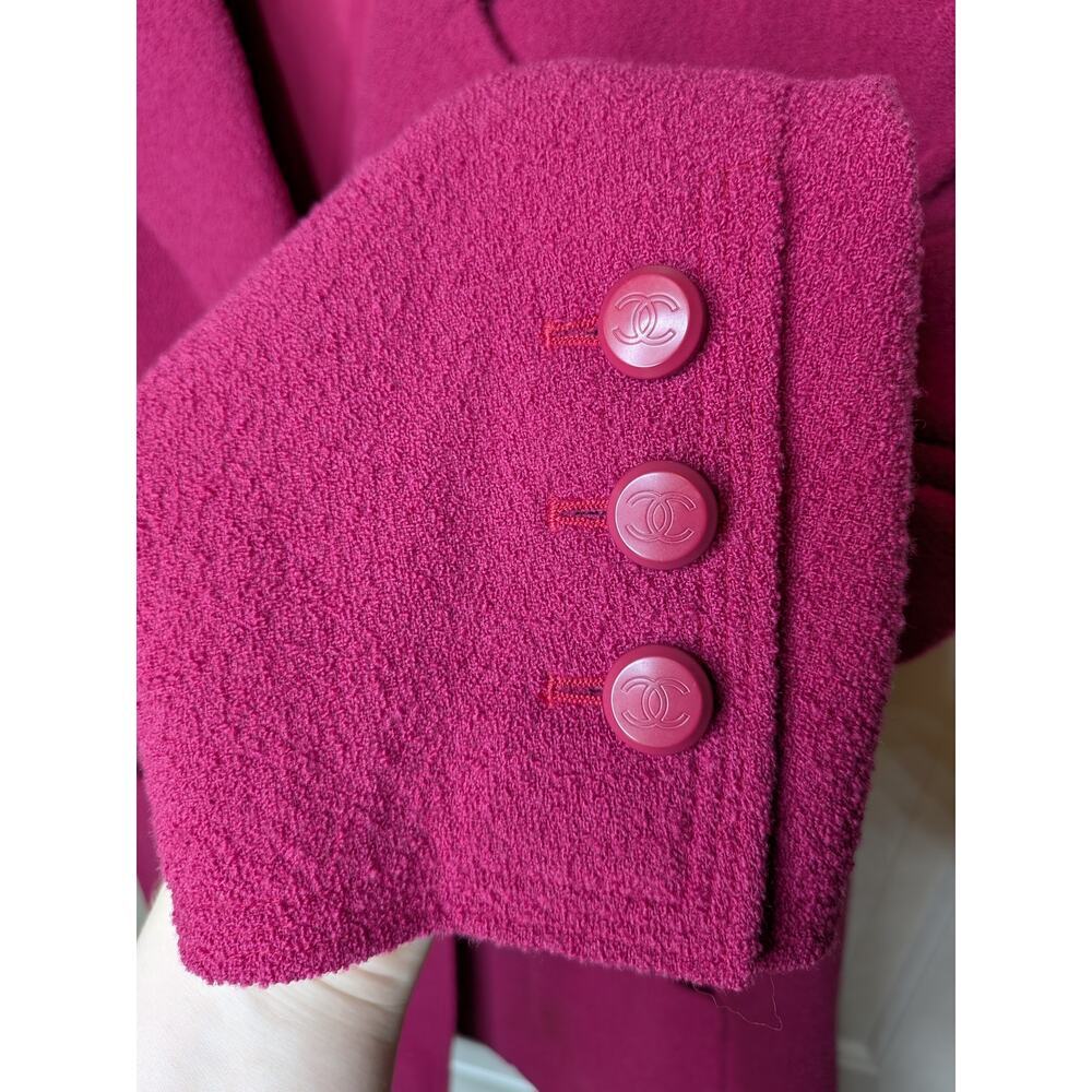 CHANEL Wool Jacket Blazer Hot Pink size 48 with 4 Front Pockets - Picture 4 of 15